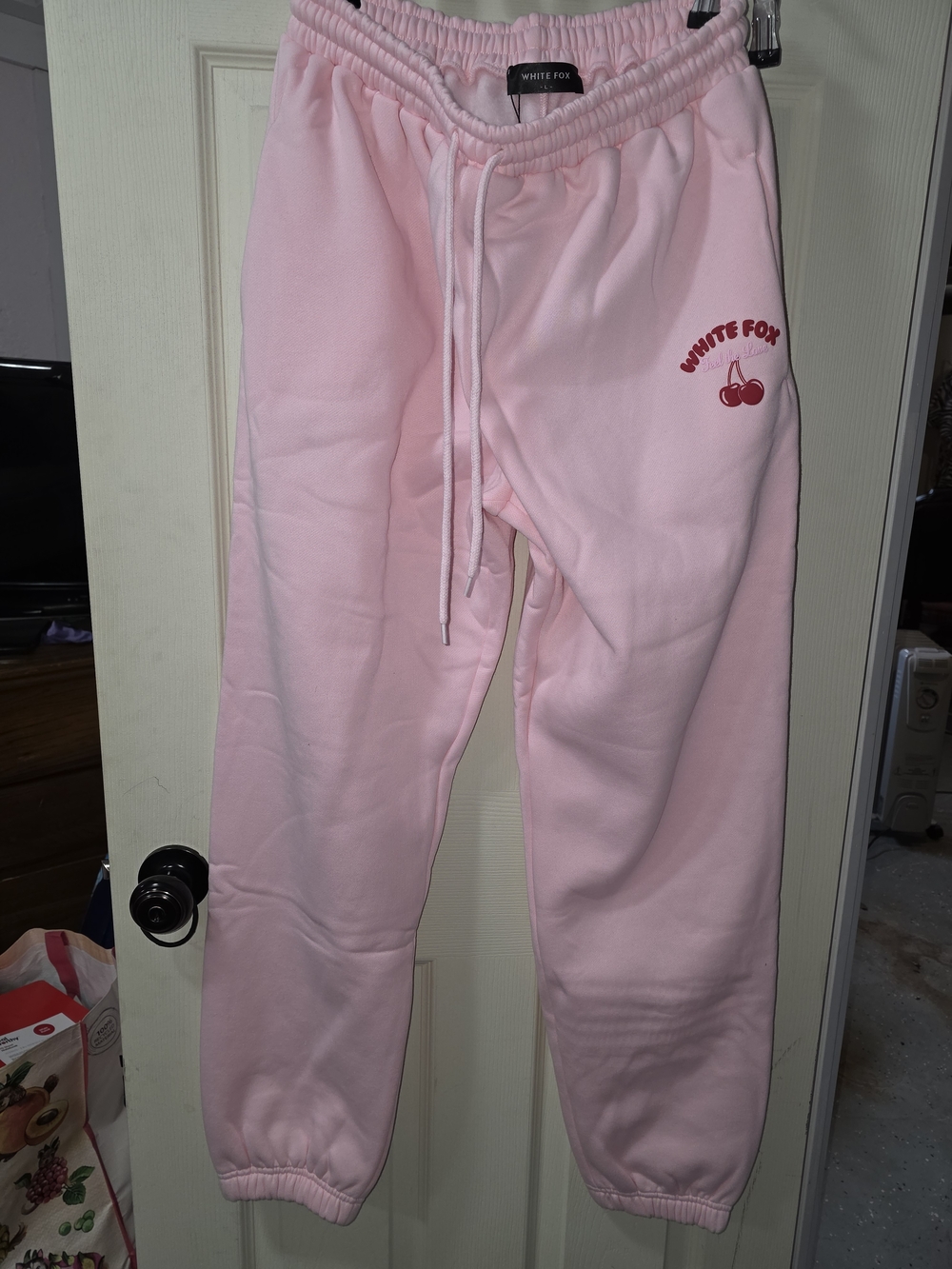 White Fox Love Me Tender Sweatpants Size Large